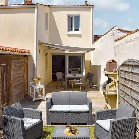 Дом отдыха Quartier Arago - Maison 3 A Pied Ле-Сабль-д’Олон